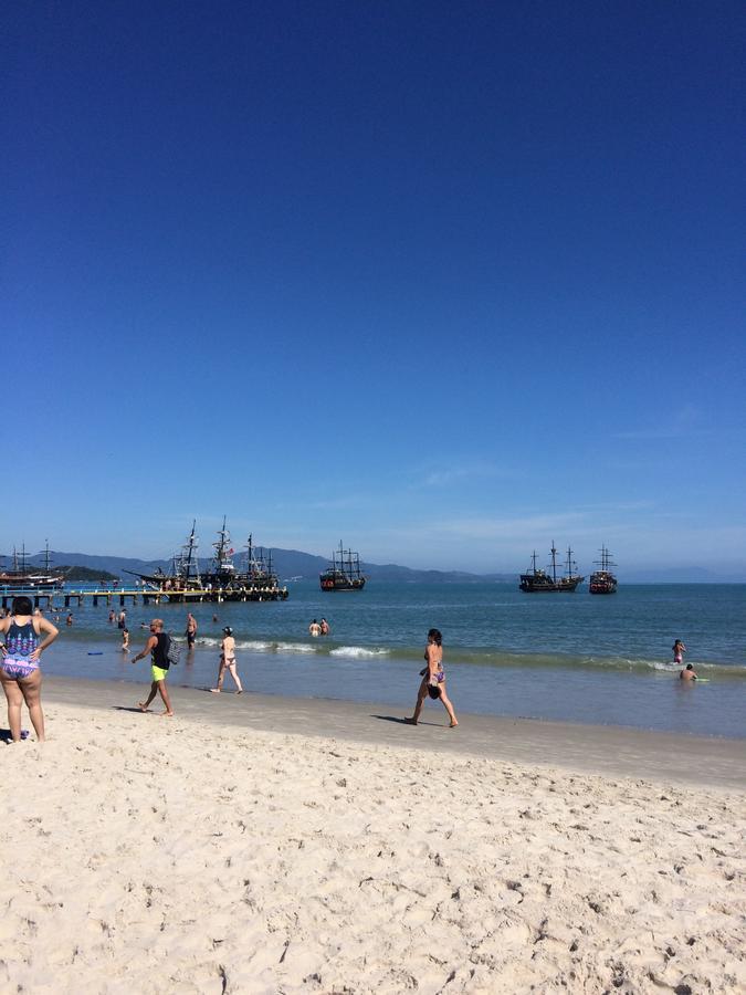 Lindo Apto, 50Metros Do Mar, Ideal Para Familias Florianópolis Exteriör bild