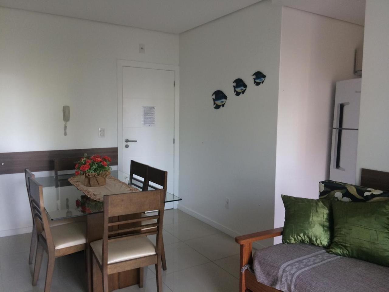 Lindo Apto, 50Metros Do Mar, Ideal Para Familias Florianópolis Exteriör bild